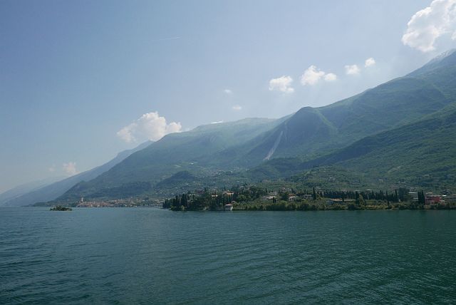 214-boottocht-Malcesine-Sirmione-dag-6-010-vertrek -Malcesine.jpg